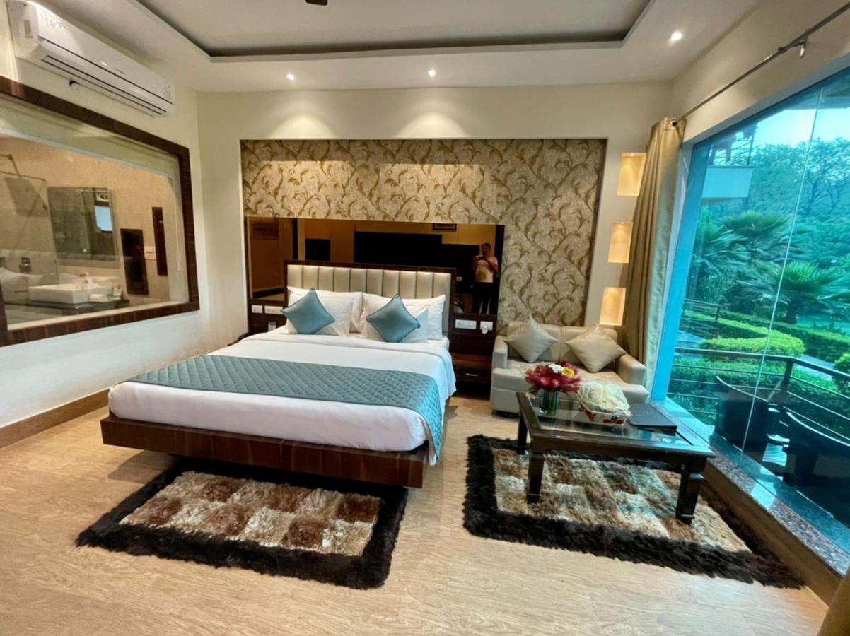 วินซัม รีสอร์ต แอนด์ สปา คอร์เบตต์ Hotel รามนาการ์ ภายนอก รูปภาพ