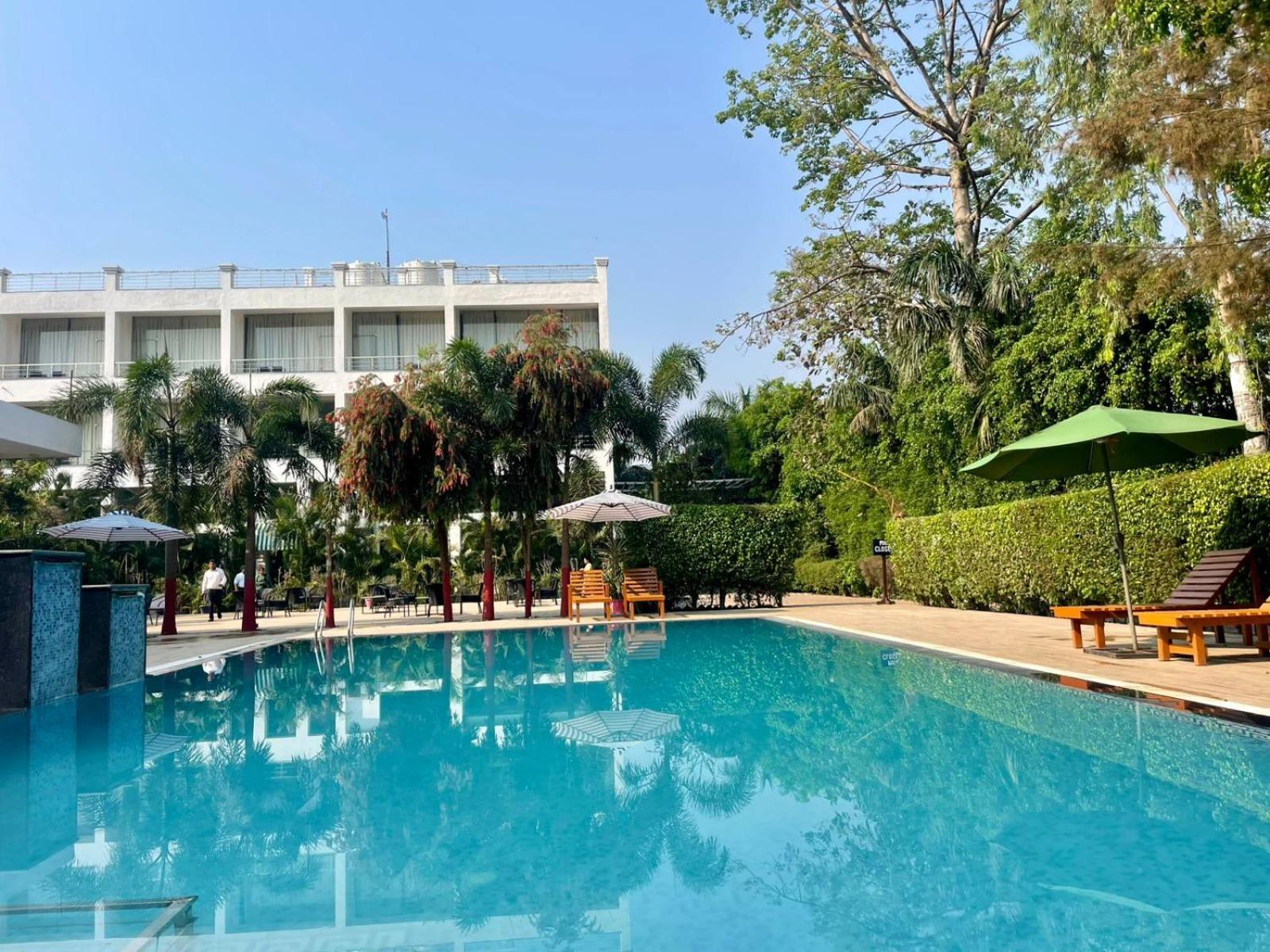 วินซัม รีสอร์ต แอนด์ สปา คอร์เบตต์ Hotel รามนาการ์ ภายนอก รูปภาพ